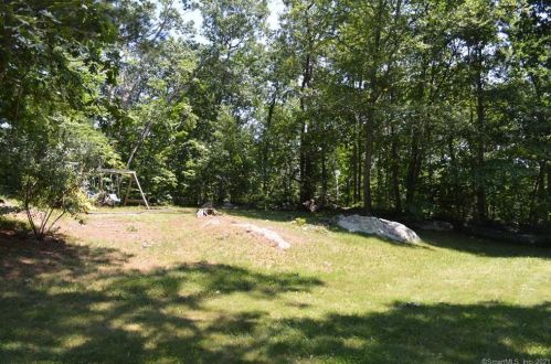 24 Dickinson Rd, East Hampton, CT 06447-1412