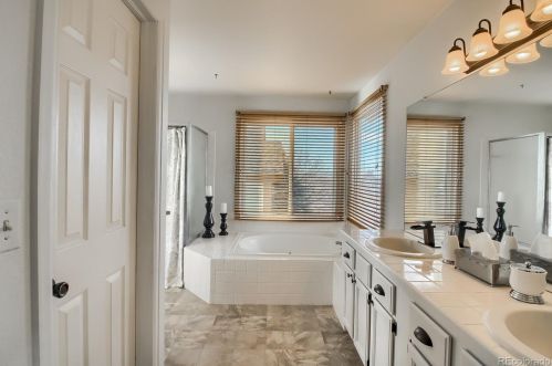 5492 Cathay Way, Denver CO 80017-4442 exterior