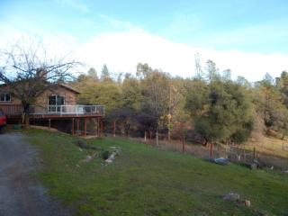 2000 Beaver Creek Rd, Auburn Lake Trails, CA 95614-9581