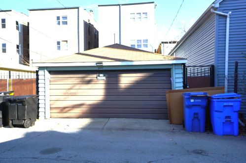 1622 Rockwell St, Chicago IL  60647-5218 exterior