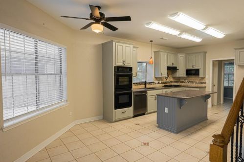 2310 Country Mile Ln, Richmond TX 77406-2000 exterior