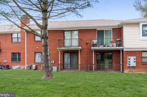 814 Silver Ct, Trenton NJ 08690-3531 exterior