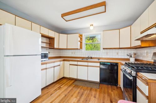 12724 Feldon St, Silver Spring MD 20906-4359 exterior