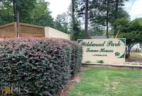 405 Fairburn Rd, Atlanta GA  30331-1900 exterior