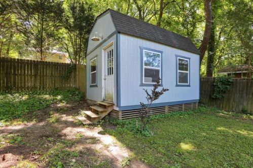 955 Hall Pl, Atlanta GA  30318-4926 exterior