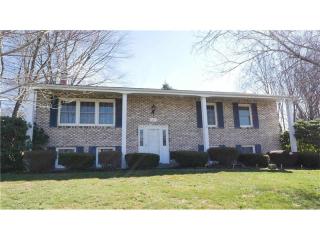 127 Heather Dr, Butler, PA 16001-2819