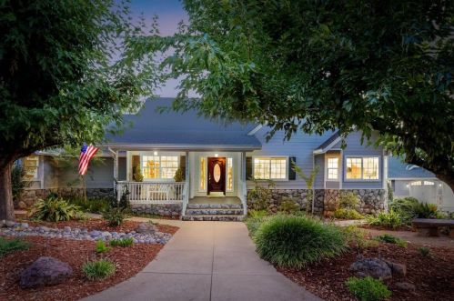 10705 Cramer Rd, Auburn, CA 95602-9230
