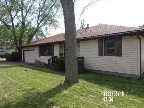 105 Huber St, Swygert, IL 61764-2104