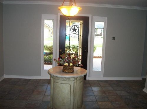 111 Shadylyn Dr, Conroe TX  77304-1740 exterior