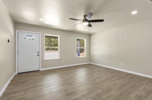 4720 Evening View Dr, Granbury TX  76048-6488 exterior