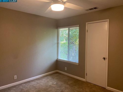 51 Massolo Dr, Concord CA  94523-4835 exterior