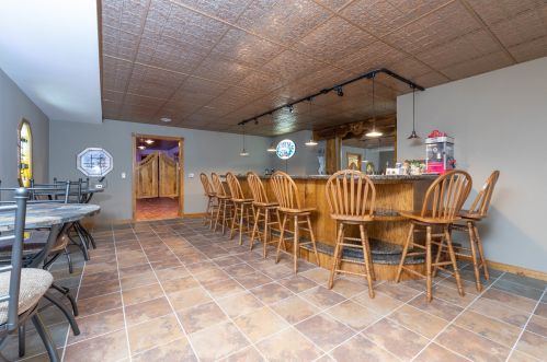 13659 Barber Greene Rd, Sycamore IL  60178-8227 exterior