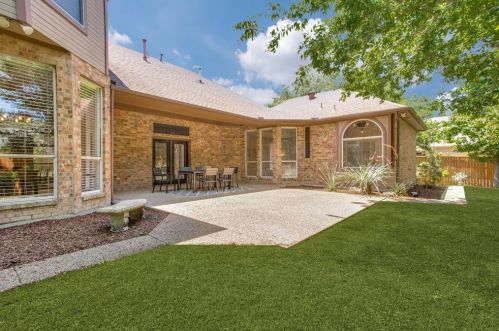 6309 Dysart Cir, Dallas TX  75214-5605 exterior