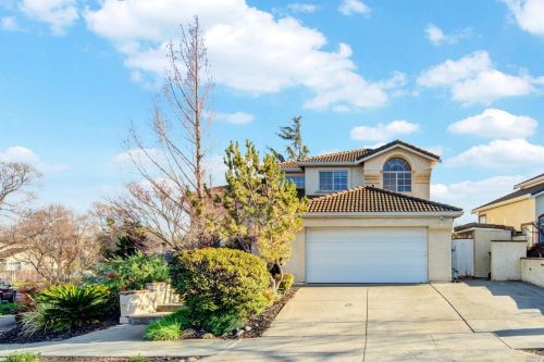 4867 Springwood Cir, Fairfield, CA 94534-3901