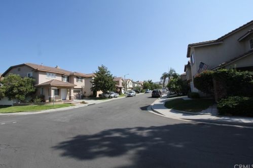 6 Brookhollow, Irvine, CA 92602-0788