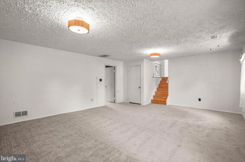 13110 Fernedge Rd, Silver Spring MD 20906-5302 exterior