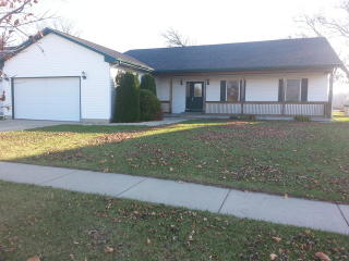 1809 Wildflower Ln, Alden, IL 60033-3702