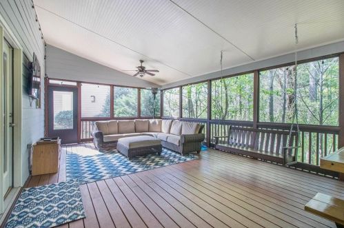 200 Hampton Station Blvd, Holly Springs, GA 30115-6337