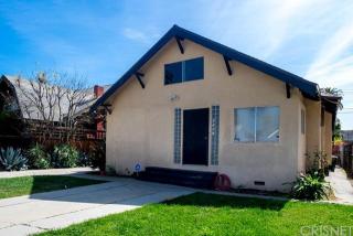 2022 29th Pl, Los Angeles, CA 90018-3034