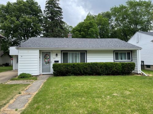 1014 Main St, Swygert IL  61764-1163 exterior