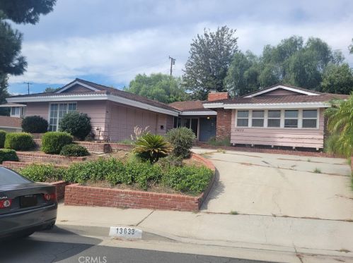 13633 Terrace Pl, Whittier, CA 90601-3849