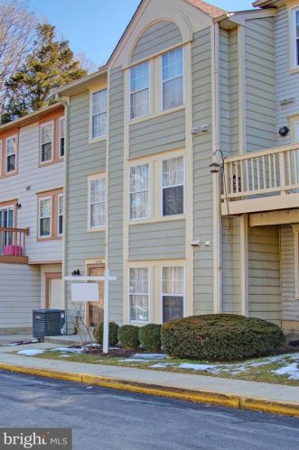 3732 Monmouth Pl, Burtonsville, MD 20866-1922