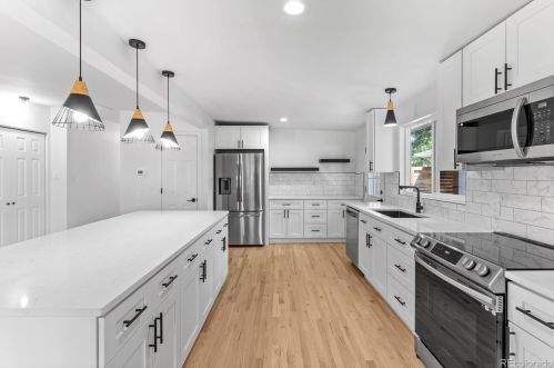 2640 Holly St, Denver CO  80207-3230 exterior