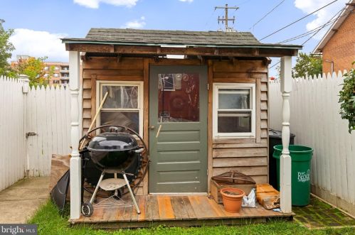 32 Ross St, Lancaster PA  17602-1942 exterior