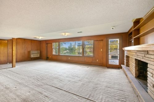 448 Westwood Dr, Minneapolis MN  55422-5272 exterior