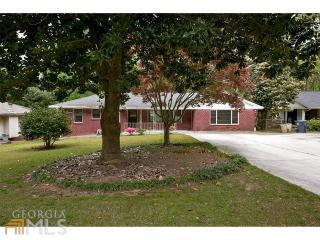 2645 Pineland Ave, Atlanta, GA 30340-2005