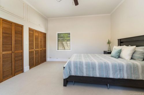 4678 Kahala Ave, Honolulu HI  96816-5211 exterior