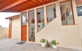 2526 Vista Dr, Upland, CA 91784-1148