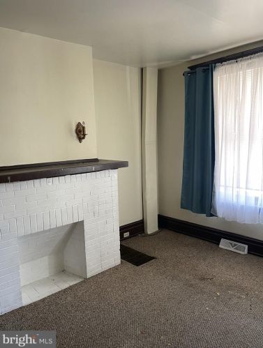 546 Schuylkill St, Harrisburg, PA 17110-1939