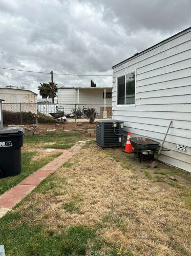 20330 Avenida Hacienda, Riverside CA  92508-2407 exterior