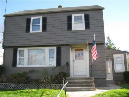 2478 Main St, Waterbury, CT 06704-2019