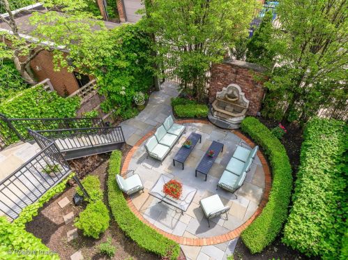 1913 Howe St, Chicago IL  60614-5127 exterior