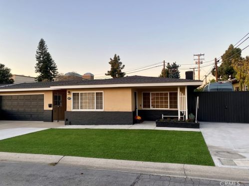 9473 Larson Ave, Garden Grove, CA 92844-1510