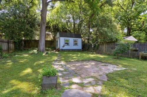 955 Hall Pl, Atlanta GA  30318-4926 exterior