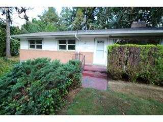 6918 Deardorff Rd, Portland, OR 97236-4947