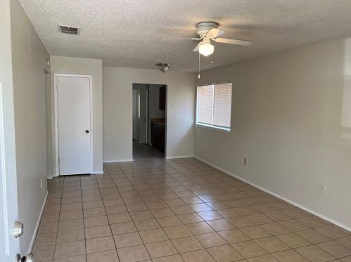 1615 Windsong Ln, Irving TX  75060-4502 exterior