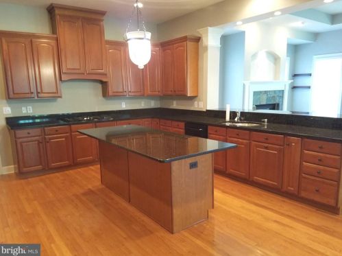 17510 Ashton Forest Ter, Sandy Spring MD  20860-3009 exterior