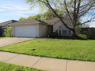 2417 Camden St, Fort Worth TX  76133-8101 exterior