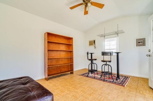 2425 Euclid Ave, Austin TX  78704-5419 exterior