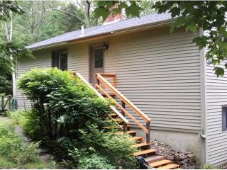 84 Singleton Rd, North Windham, CT 06235-2230