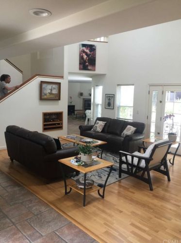 12 Las Flores Dr, Chula Vista, CA 91910-1960
