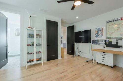 2135 Marann Dr, Atlanta GA  30345-3536 exterior