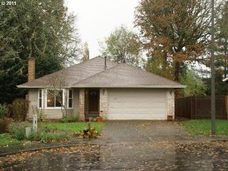 14745 Surrey Ct, Beaverton, OR 97006-5989