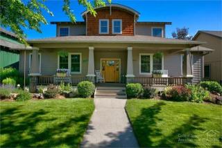 2824 Red Oak Dr, Bend OR  97701-7060 exterior