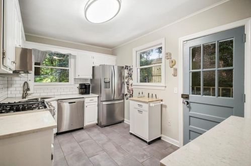 716 Forrest Trl, Atlanta GA  30318-2518 exterior