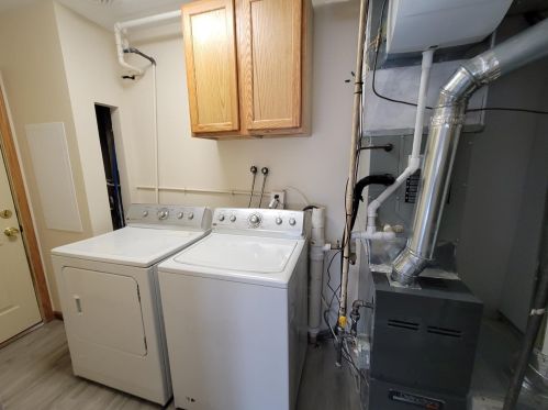 543 141 St, Hammond IN 46327-1222 exterior